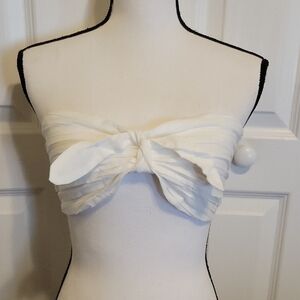 White Strapless Bow Top Tube Crop Med
